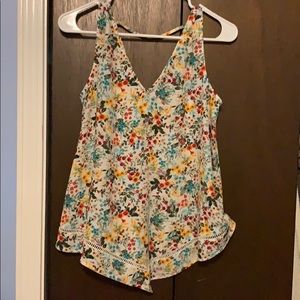 flowy v neck tank top